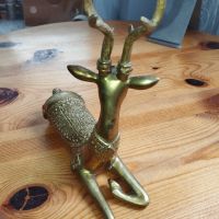 красив бронзов елен, снимка 5 - Антикварни и старинни предмети - 45541660