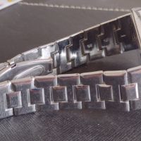 Метална верижка за часовник красив стилен дизайн 42241, снимка 8 - Каишки за часовници - 45381482