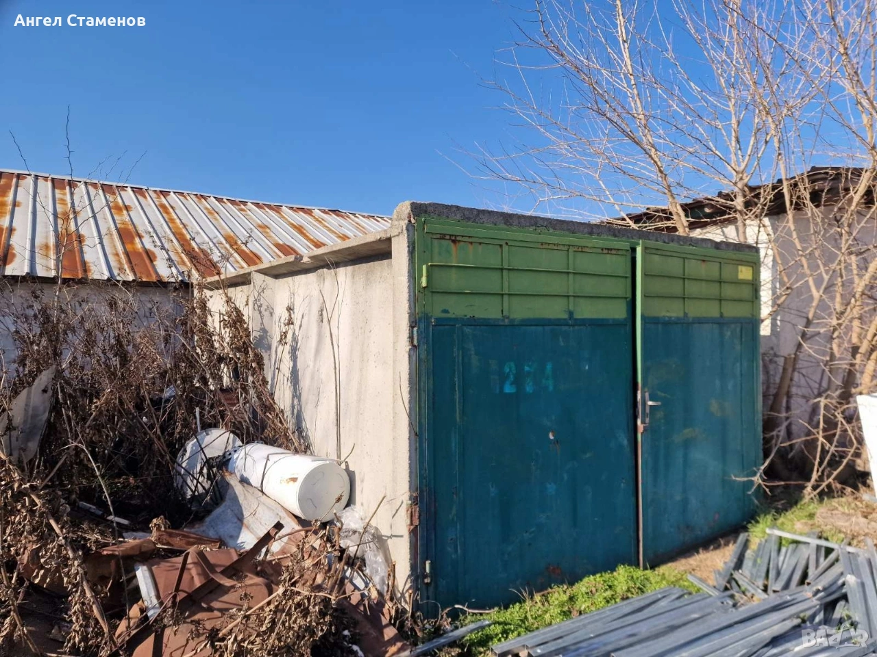 Продавам бетонен гараж, снимка 1