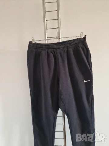 Страхотно мъжко спортно долнище NIKE размер L, снимка 4 - Спортни дрехи, екипи - 53762416