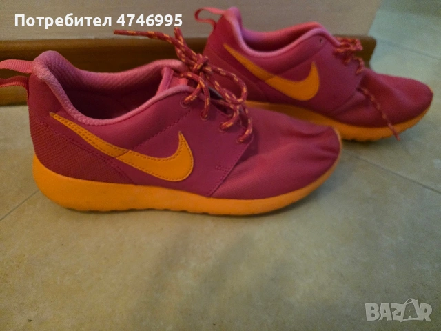 маратонки Найк 38 номер