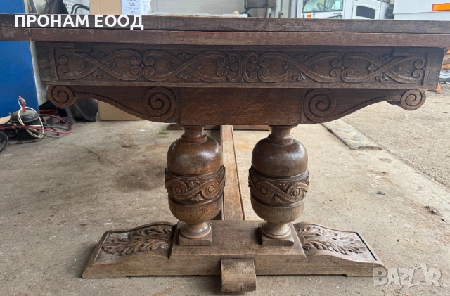 Масивна маса и 10 стола комплект