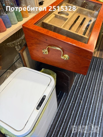 голям луксозен хумидор за пури, снимка 5 - Запалки - 53882923