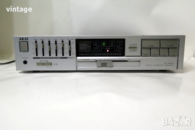 AKAI AM-A302