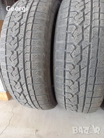 Гуми Kumho 215/65/16 комплект 4, снимка 2 - Гуми и джанти - 45169620