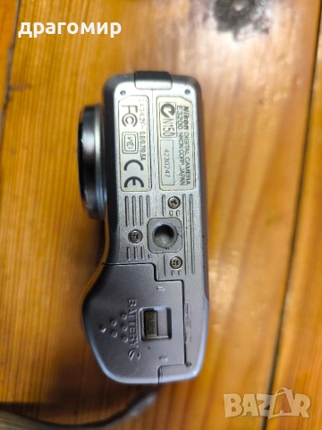 Nikon coolpix 3200, снимка 7 - Фотоапарати - 54265863