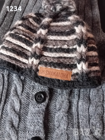 Маркова дебела шапка от 100%  вълна, снимка 6 - Шапки - 52676619