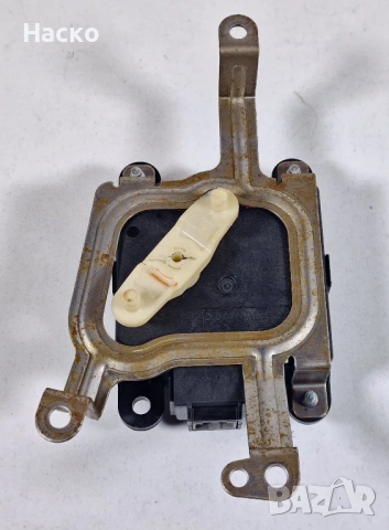 Моторче Клапа Клапи Парно Климатик Климатроник Honda Civic 8 VIII Хонда Сивик A24840A3700001, снимка 2 - Части - 54036957