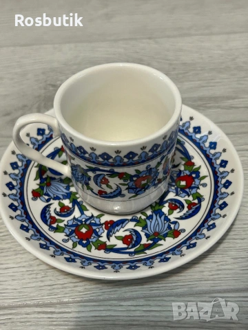 Сервиз за двама два комплекта чаши ръчно рисувани с позлата , снимка 4 - Чаши - 53454940