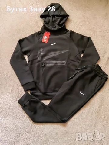 Мъжки екип Nike , снимка 1 - Спортни дрехи, екипи - 48951364