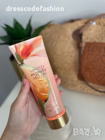 Парфюмни лосиони и мистове за тяло Victoria’s Secret , снимка 5 - Козметика за тяло - 51039126