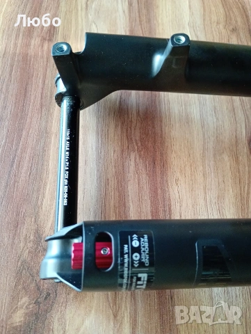 Продавам вилка Fox 32 float rhythm 29/27,5, снимка 4 - Части за велосипеди - 53658600