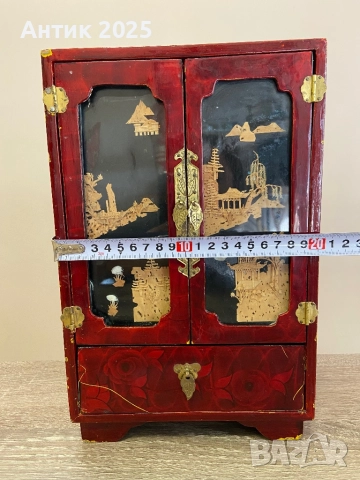 Винтидж китайска кутия за бижута от червено лакирано дърво с резба, снимка 3 - Антикварни и старинни предмети - 52063984