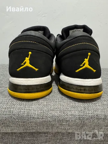 Jordan Team Elite Low 'Black Yellow'., снимка 3 - Маратонки - 49371639