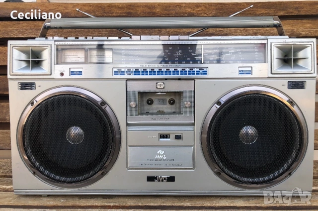JVC RC M70-Работещ  функционално на всичко радиокасетофон!, снимка 6 - Радиокасетофони, транзистори - 53974667