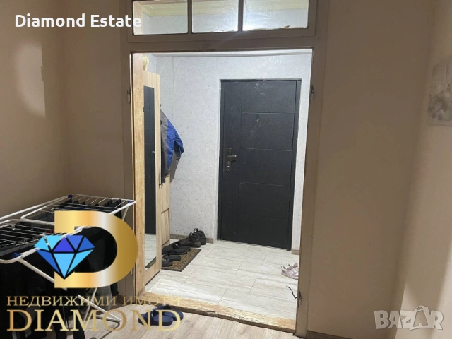 Двуетажна къща в село Върбица, обл. Хасково, снимка 12 - Къщи - 53492512