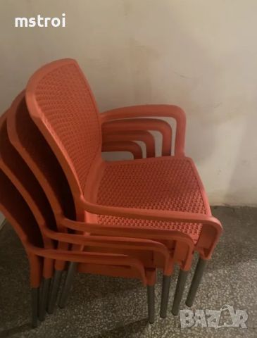 Комплект 4 нови стола, снимка 1 - Столове - 46105080