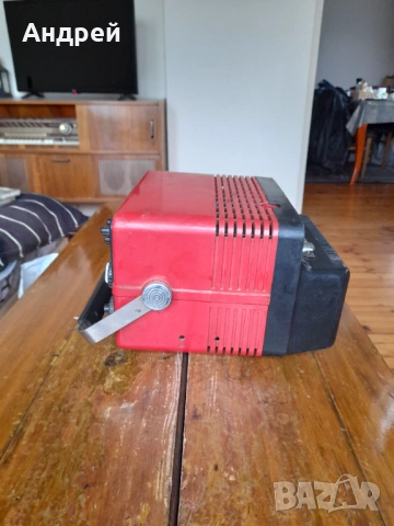 Стар телевизор Shiljalis 402D-1, снимка 6 - Антикварни и старинни предмети - 53023644