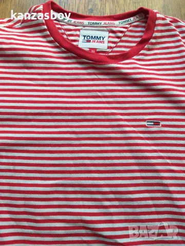 tommy hilfiger - страхотна мъжка тениска КАТО НОВА ХС, снимка 2 - Тениски - 46911460