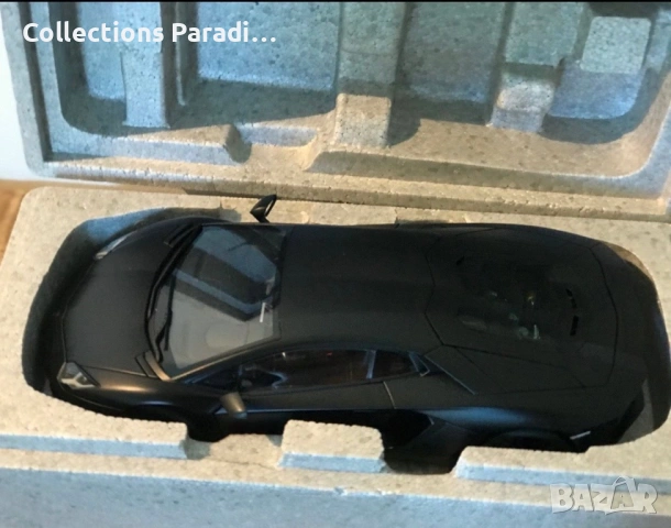 Autoart 1/18 метална количка Lamborghini Aventador , снимка 2 - Колекции - 54170693