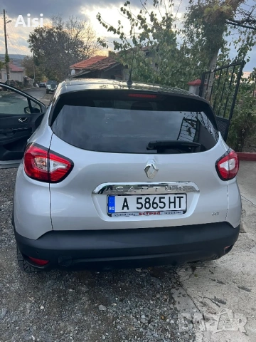 Renault Captur, снимка 4 - Автомобили и джипове - 53598823