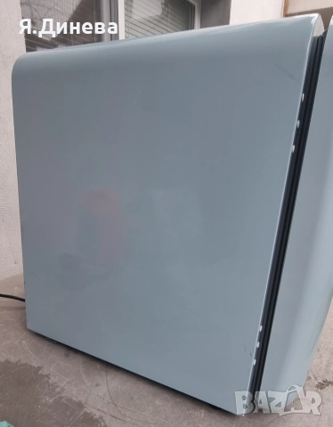 Мини хладилник с фризер Klarstein 37L , снимка 2 - Хладилници - 53135488