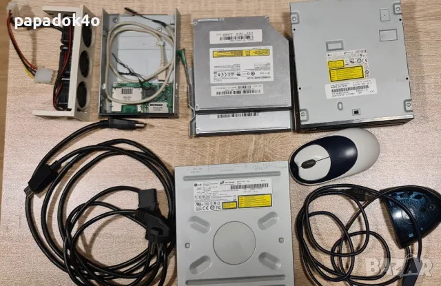 dvd, SD card reader, logitech мишка, displayport 