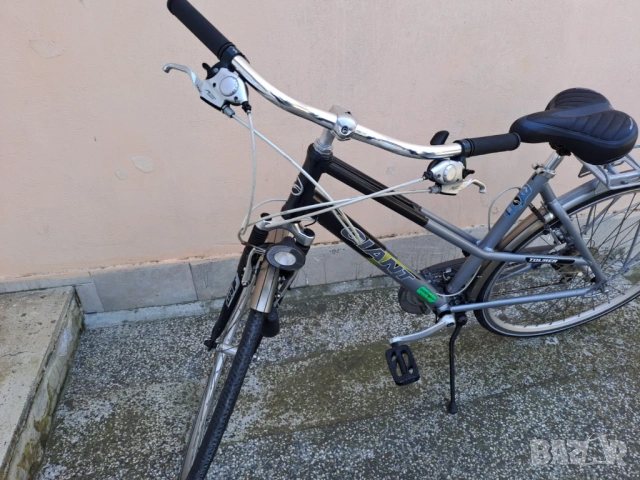 Градски велосипед Giant 28 цола , снимка 3 - Велосипеди - 53858518