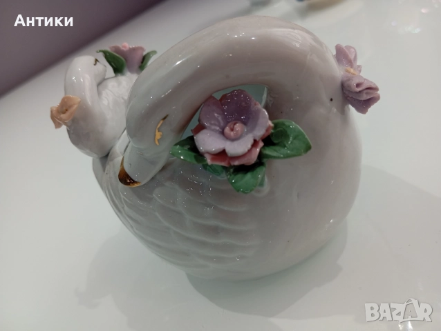 Порцеланова стара красива статуетка , снимка 11 - Декорация за дома - 52661529