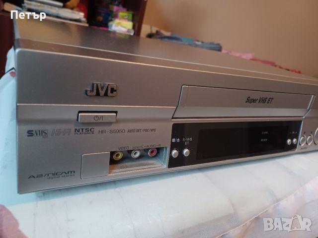 Super-VHS Video JVC HR-SB5950EU в перфектно състояние , снимка 3 - Плейъри, домашно кино, прожектори - 46263465