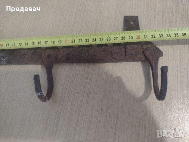 Стари ковани закачалки, снимка 2 - Антикварни и старинни предмети - 50594358