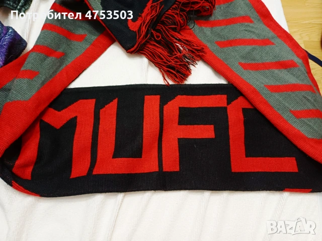 Manchester united Nike  шал , снимка 6 - Фен артикули - 53758838