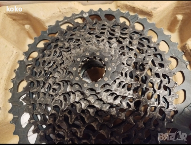 Касета задно движение Sram XG 1275, снимка 3 - Части за велосипеди - 52311335