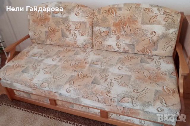 Продавам удобен разтегателен диван, снимка 1 - Дивани и мека мебел - 45483168