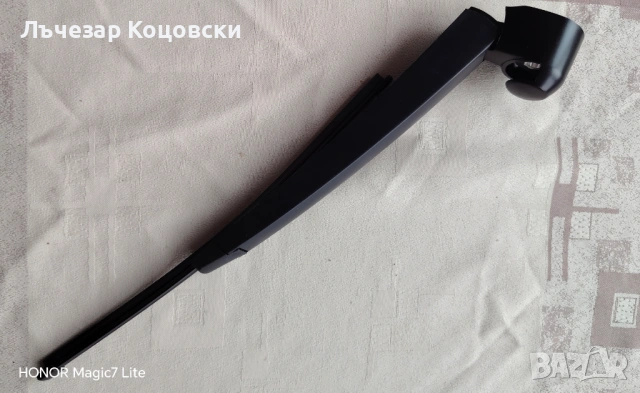 Задна чистачка-комплект за Golf 5 и 6, снимка 7 - Аксесоари и консумативи - 53445125