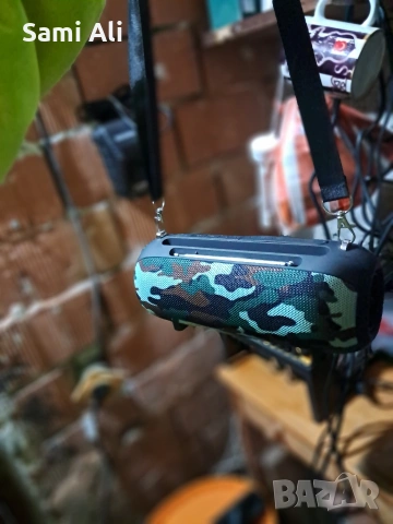 Преносима Bluetooth колонка с FM радио – Камуфлаж (Нова/Употребявана), снимка 2 - CD дискове - 53687869