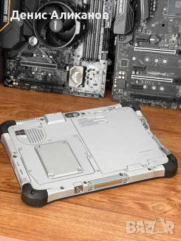 Таблет Лаптоп Panasonic ToughPad FZ-G1 i5-6Gen, 4GB RAM, 128GB SSD, снимка 4 - Таблети - 53729771