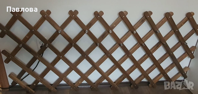 Разтегателна стенна закачалка Ikea Vinterfint, снимка 2 - Закачалки - 53802351