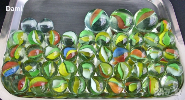 Топчета цветно стъкло тип Мурано , снимка 2 - Антикварни и старинни предмети - 52973959