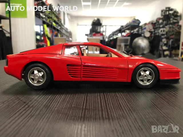 BBURAGO метална колекционерска количка FERARRI TESTAROSSA 1:18, снимка 3 - Колекции - 47162539