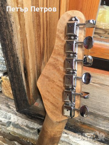 Страт  сънбърст  /flame maple neck, снимка 4 - Китари - 45384466