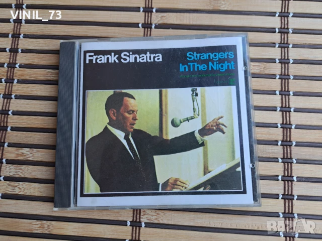 Frank Sinatra – Strangers In The Night