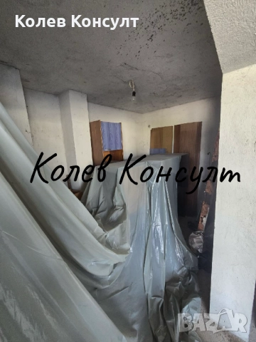 Продавам търговско помещение кв. Славянски, снимка 5 - Магазини - 51581887