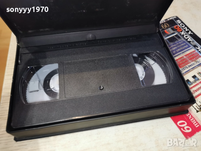 SUBURBAN COMMANDO VHS 2912251037, снимка 6 - Други жанрове - 52925665