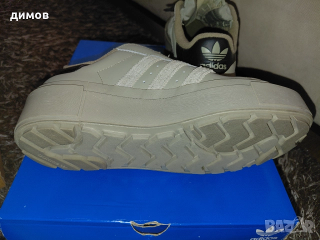 Оригинални дамски маратонки Адидас, снимка 4 - Маратонки - 52237334