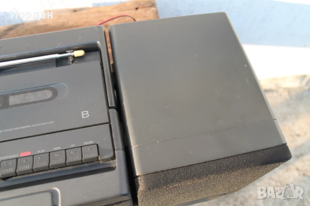 Радио ''Sony CFD 758 S Mega Bass'', снимка 10 - Радиокасетофони, транзистори - 51378662