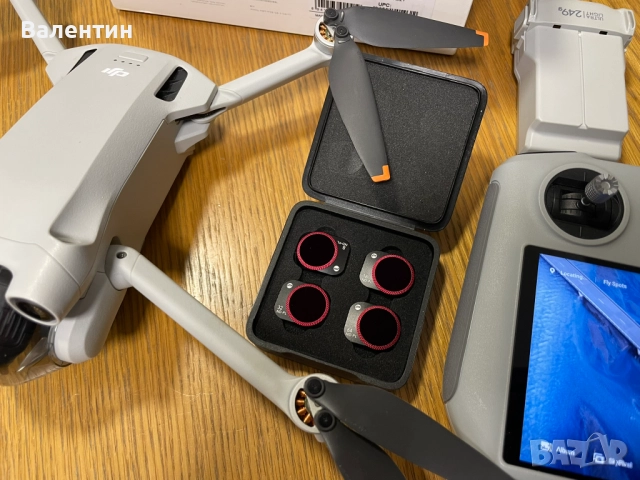 DJI Mini 3 Pro с DJI RC с две батерии и филтри – Отлично състояние!, снимка 3 - Дронове и аксесоари - 52314675