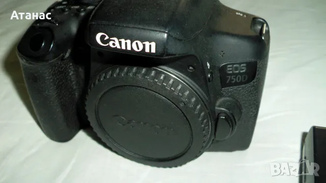 Фотоапарат Canon EOS 750D 24 MP FullHD Wi-Fi и оригинални обективи, снимка 2 - Фотоапарати - 47254350