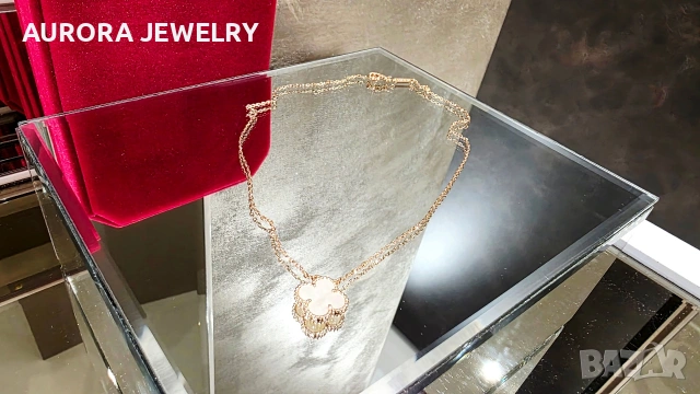 Van Cleef & Arpels VCA Rose Gold Mother of Pearl Vintage Alhambra Clover Дамско Колие, снимка 3 - Колиета, медальони, синджири - 54167155