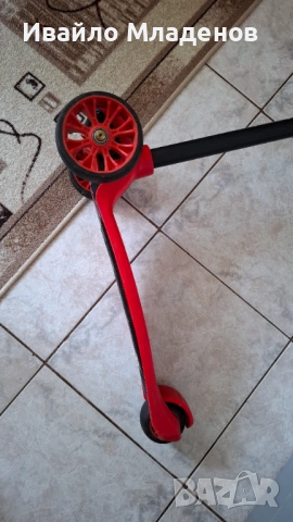 Детска тротинетка Kikkaride, червена, снимка 4 - Ролери, кънки - 54179346